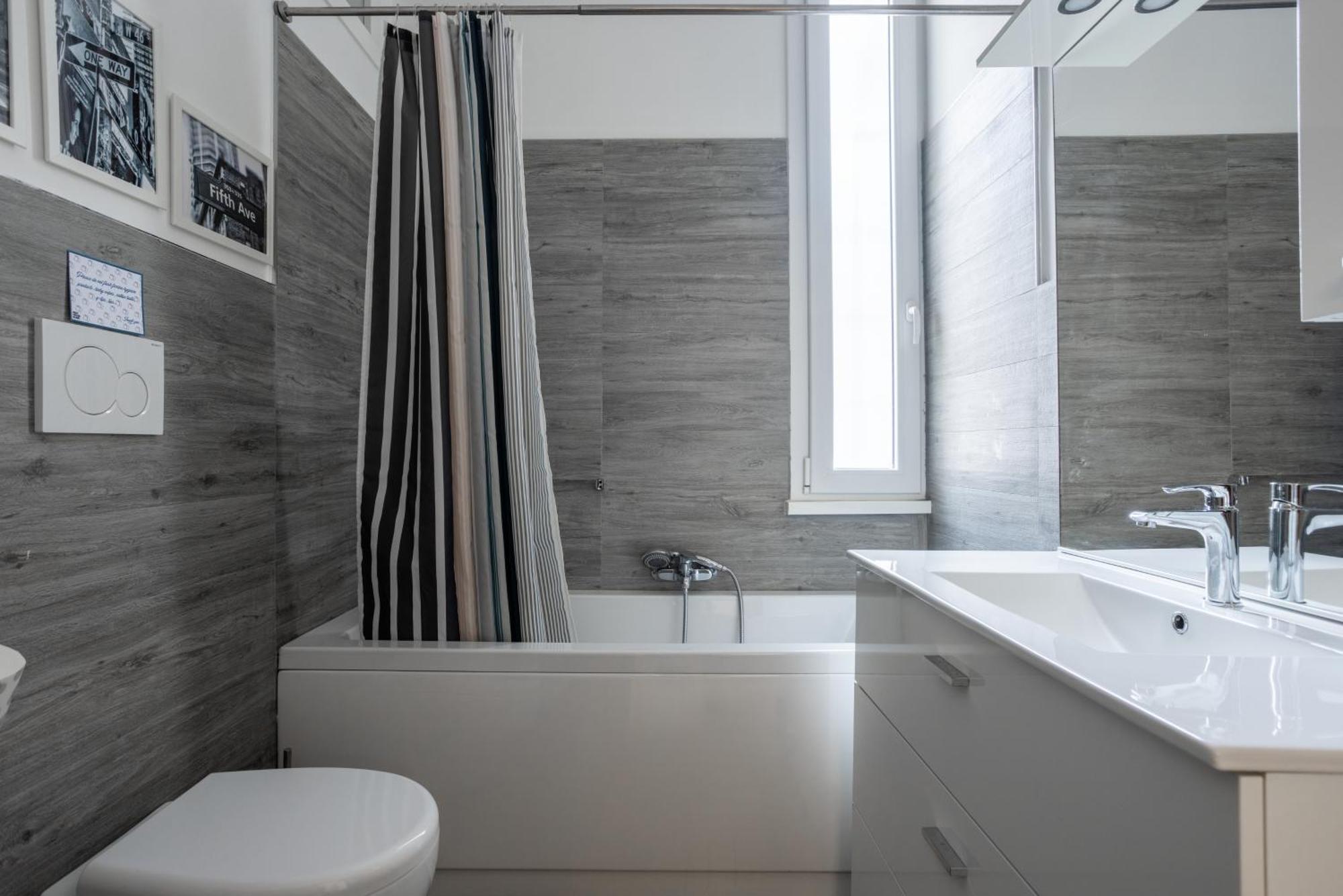 Merulana Deluxe Apartment Roma Esterno foto